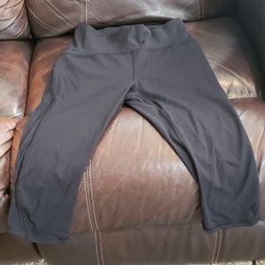 Brand new lululemon crops